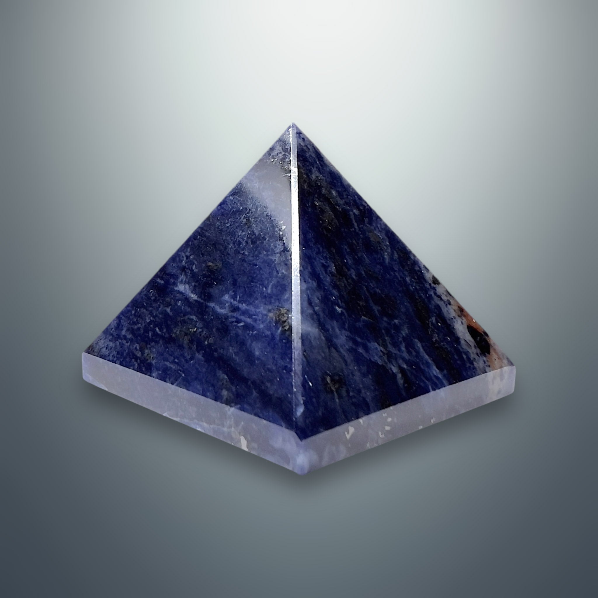 #piezas únicas_pirámide sodalita 1