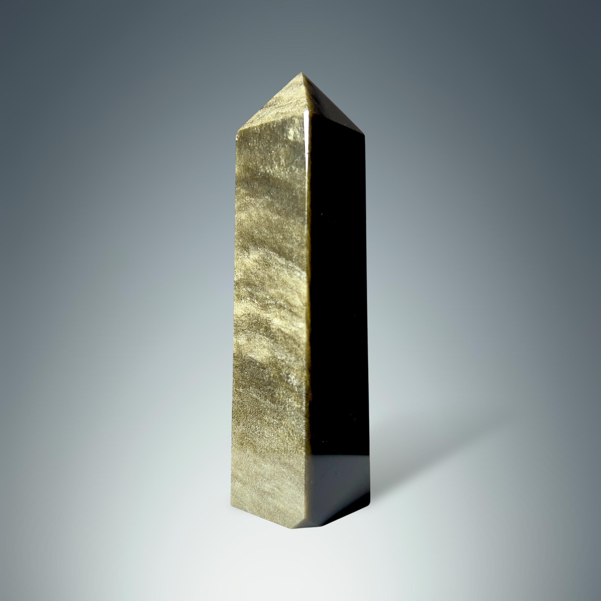 #piezas únicas_torre obsidiana oro 1