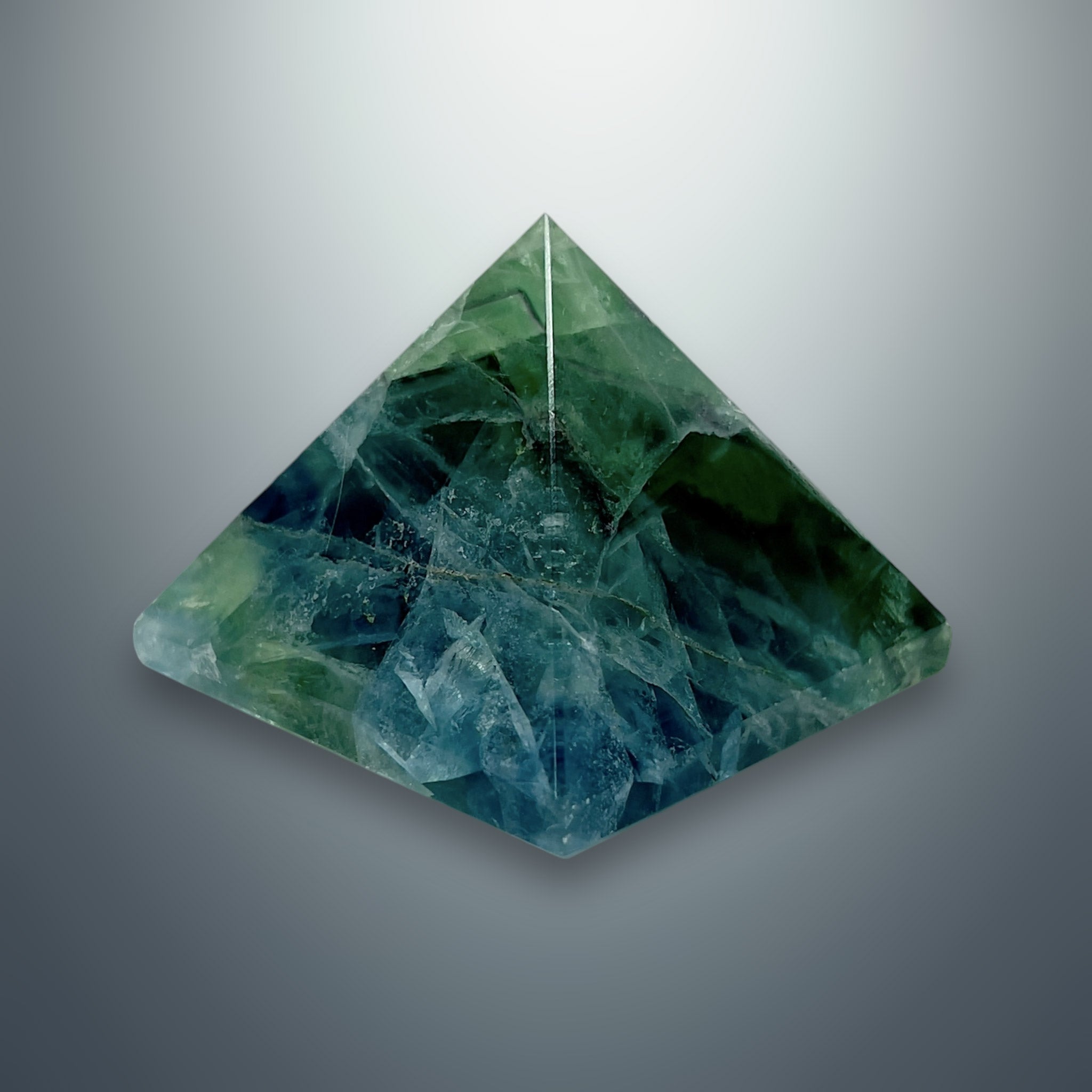 #piezas únicas_pirámide fluorita verde 1