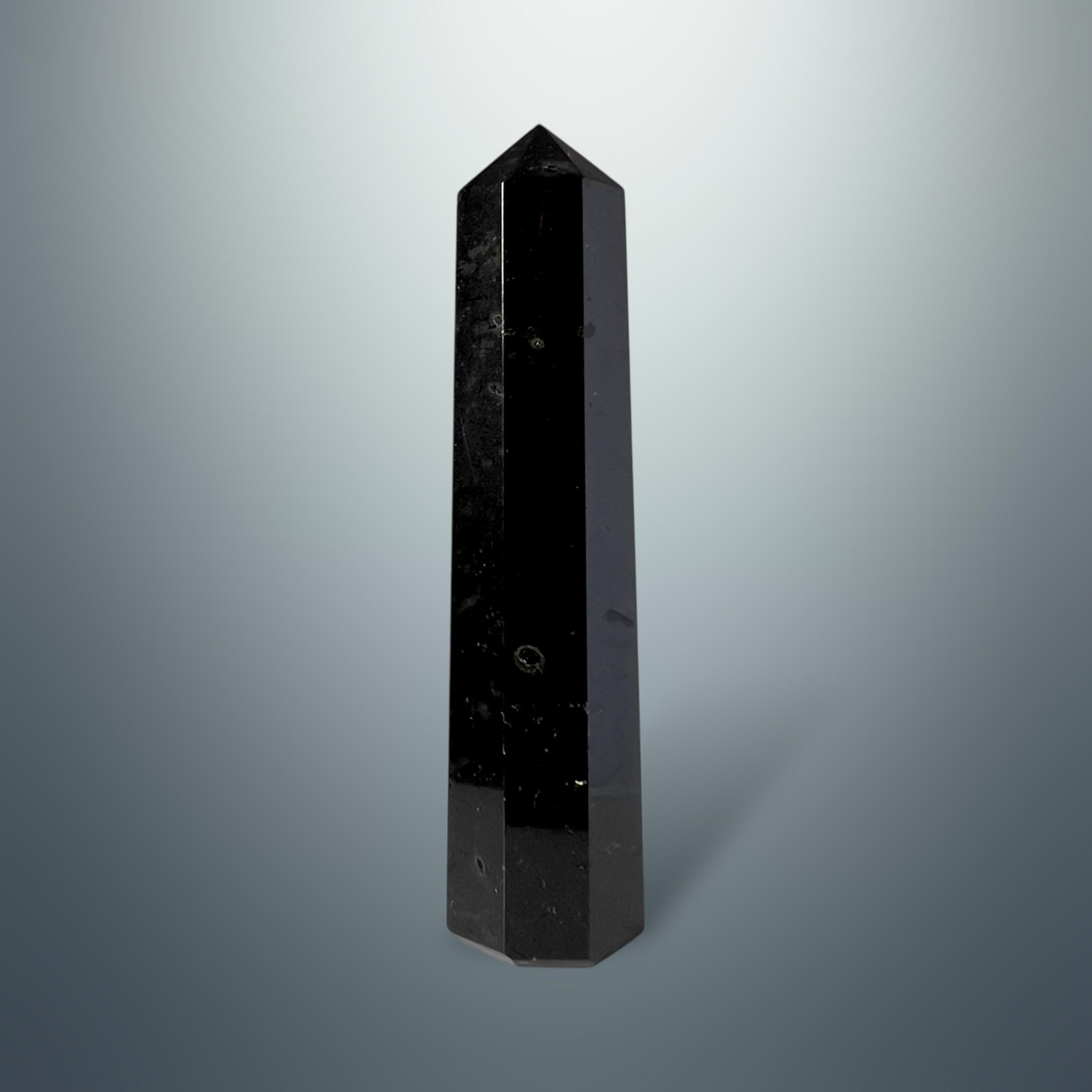 Turmalina Negra en Torre Hexagonal