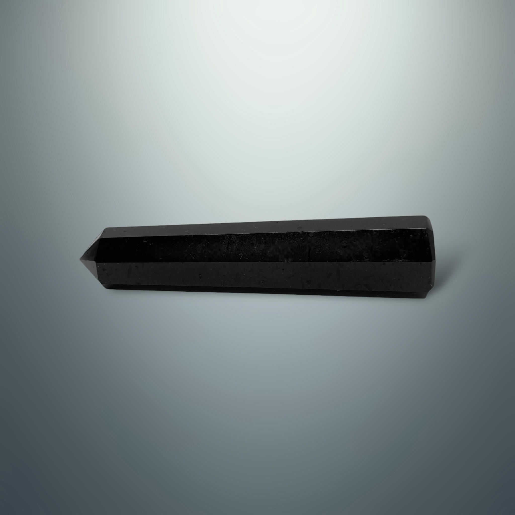 #piezas únicas_torre hexagonal turmalina negra 2