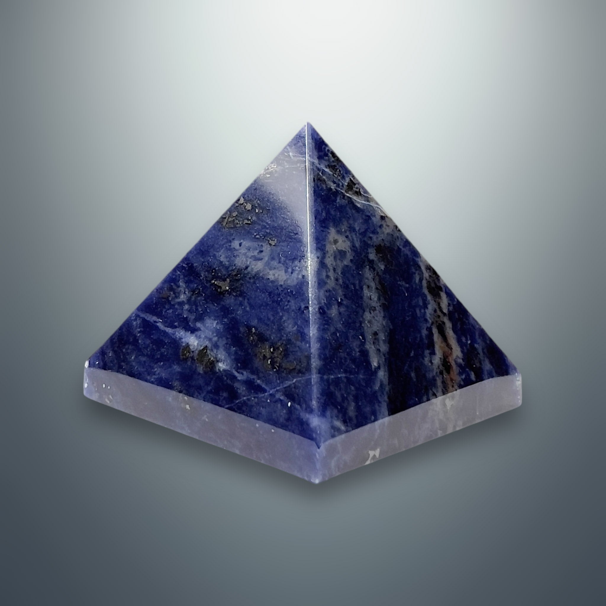 #piezas únicas_pirámide sodalita 2