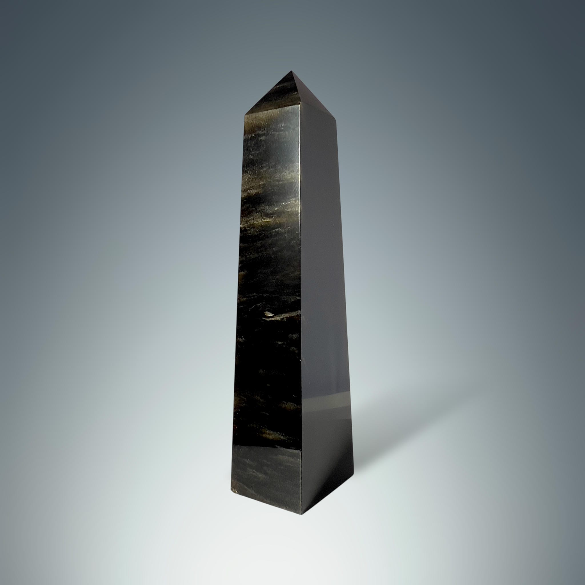 #piezas únicas_torre obsidiana oro 2