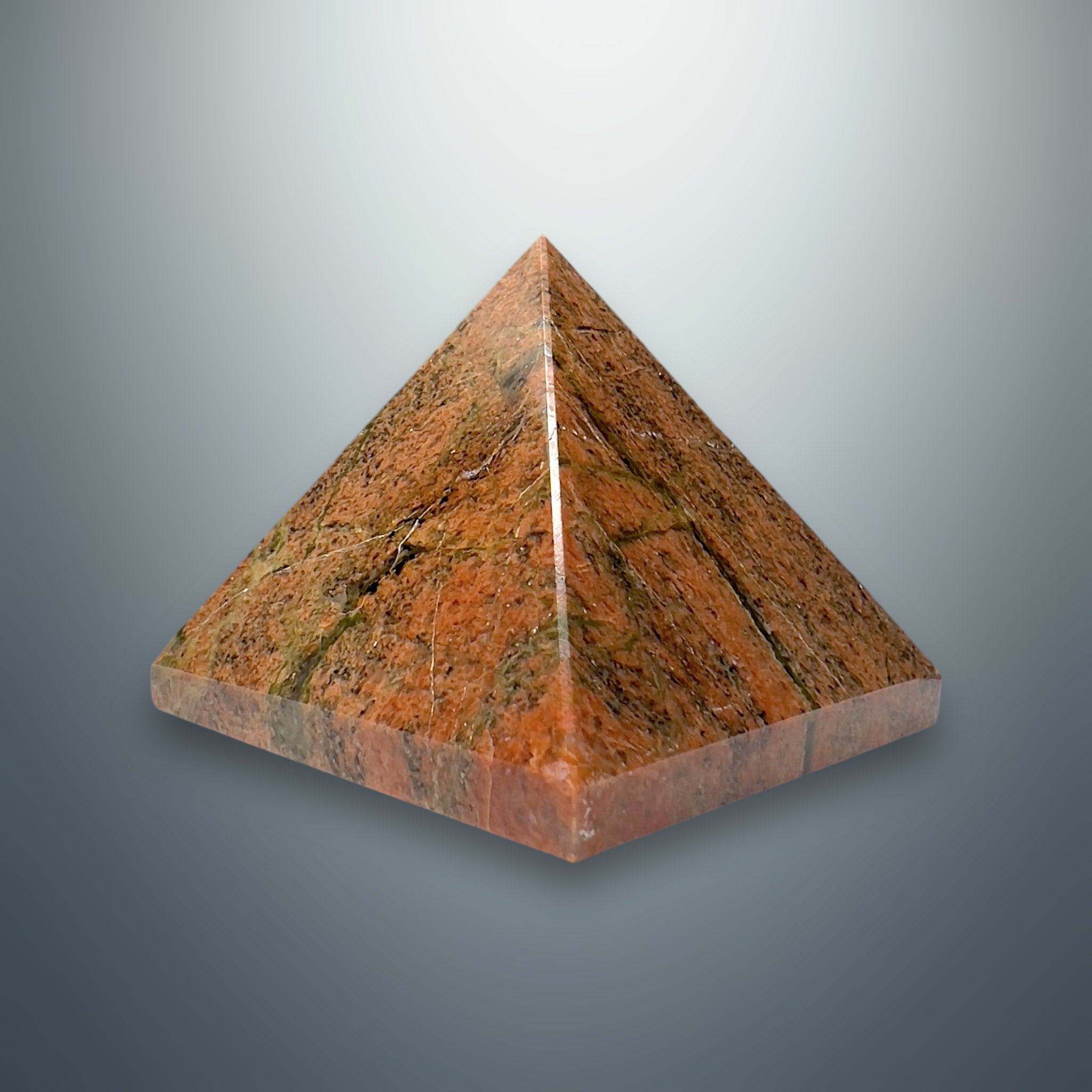 #piezas únicas_pirámide unakita 3