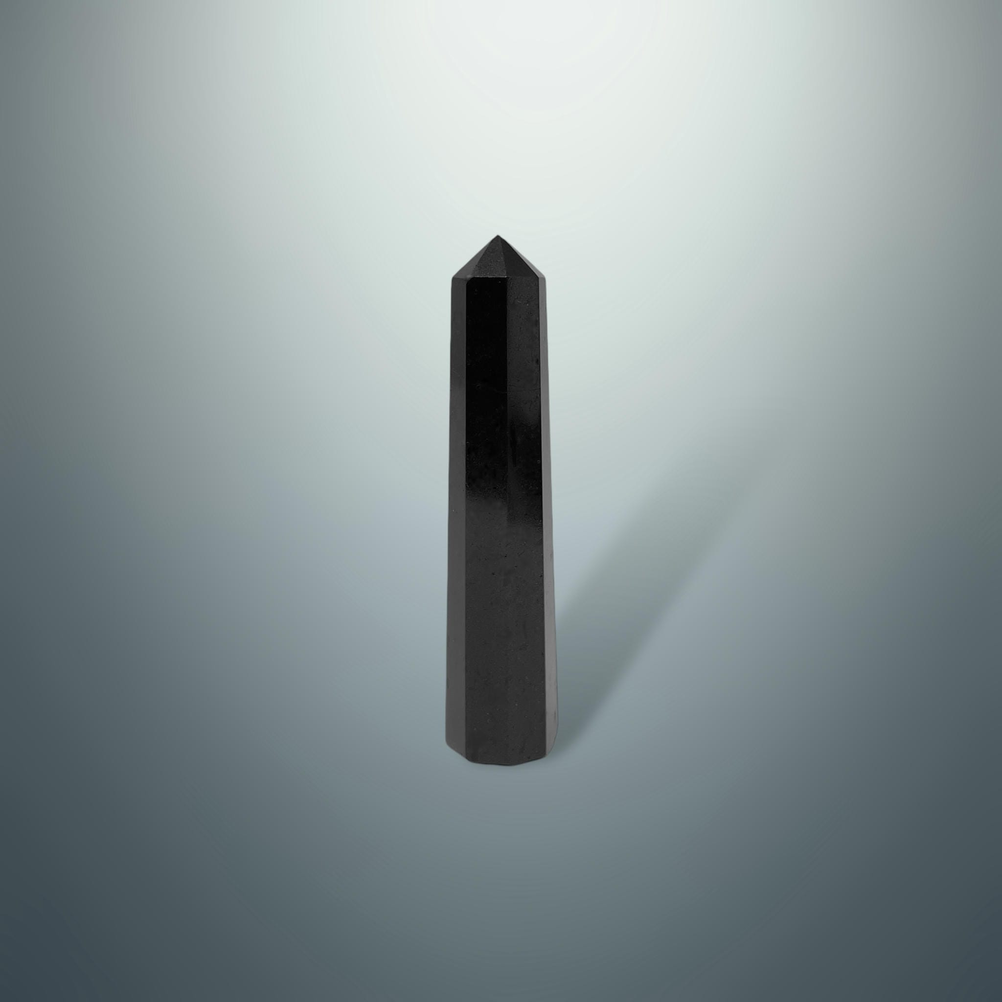 #piezas únicas_torre hexagonal turmalina negra 3