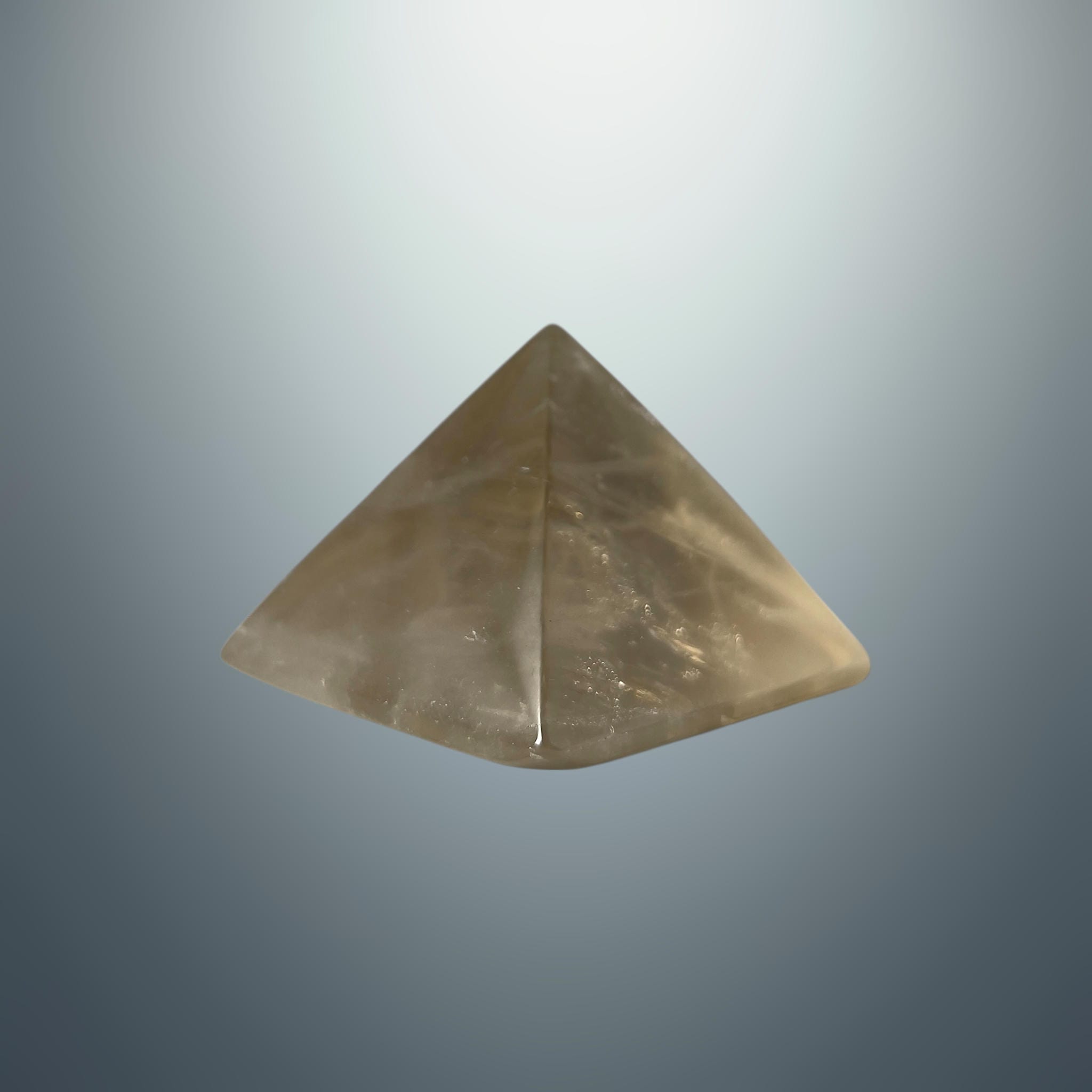 #piezas únicas_pirámide cuarzo ahumado 3