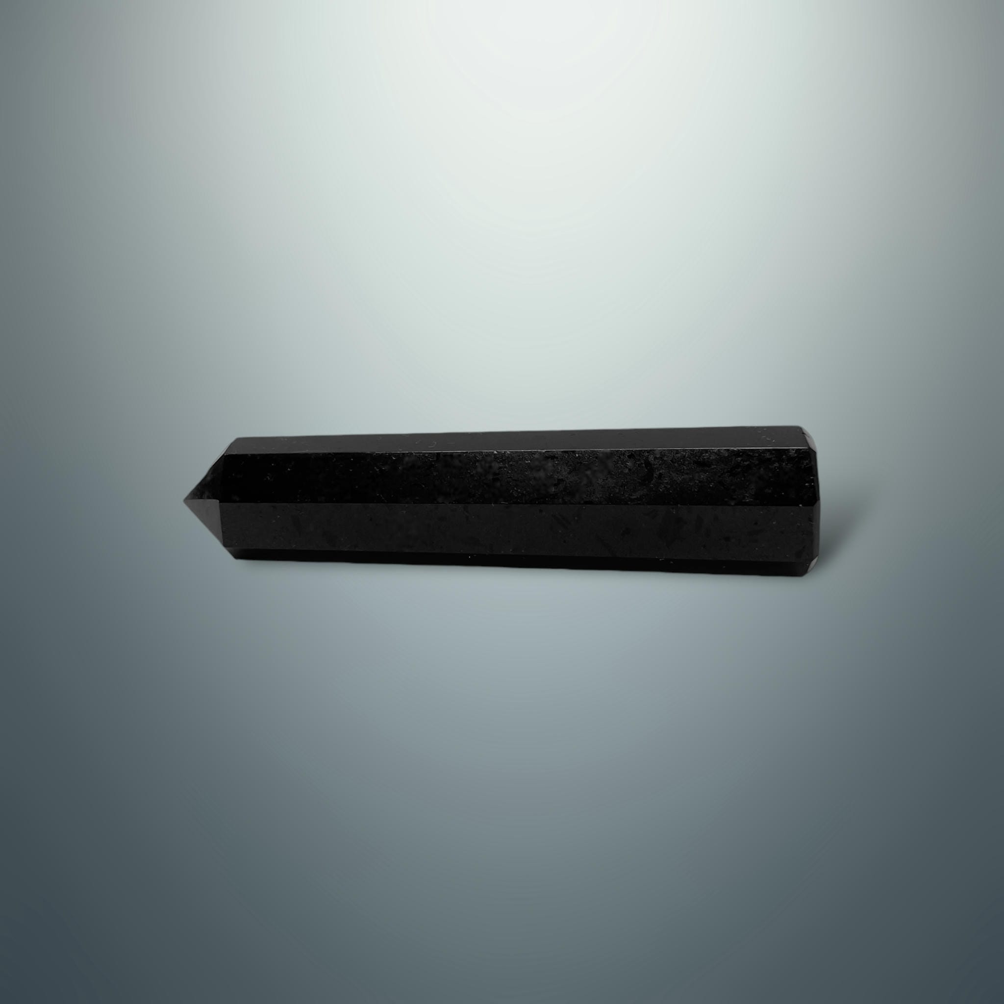 #piezas únicas_torre hexagonal turmalina negra 3