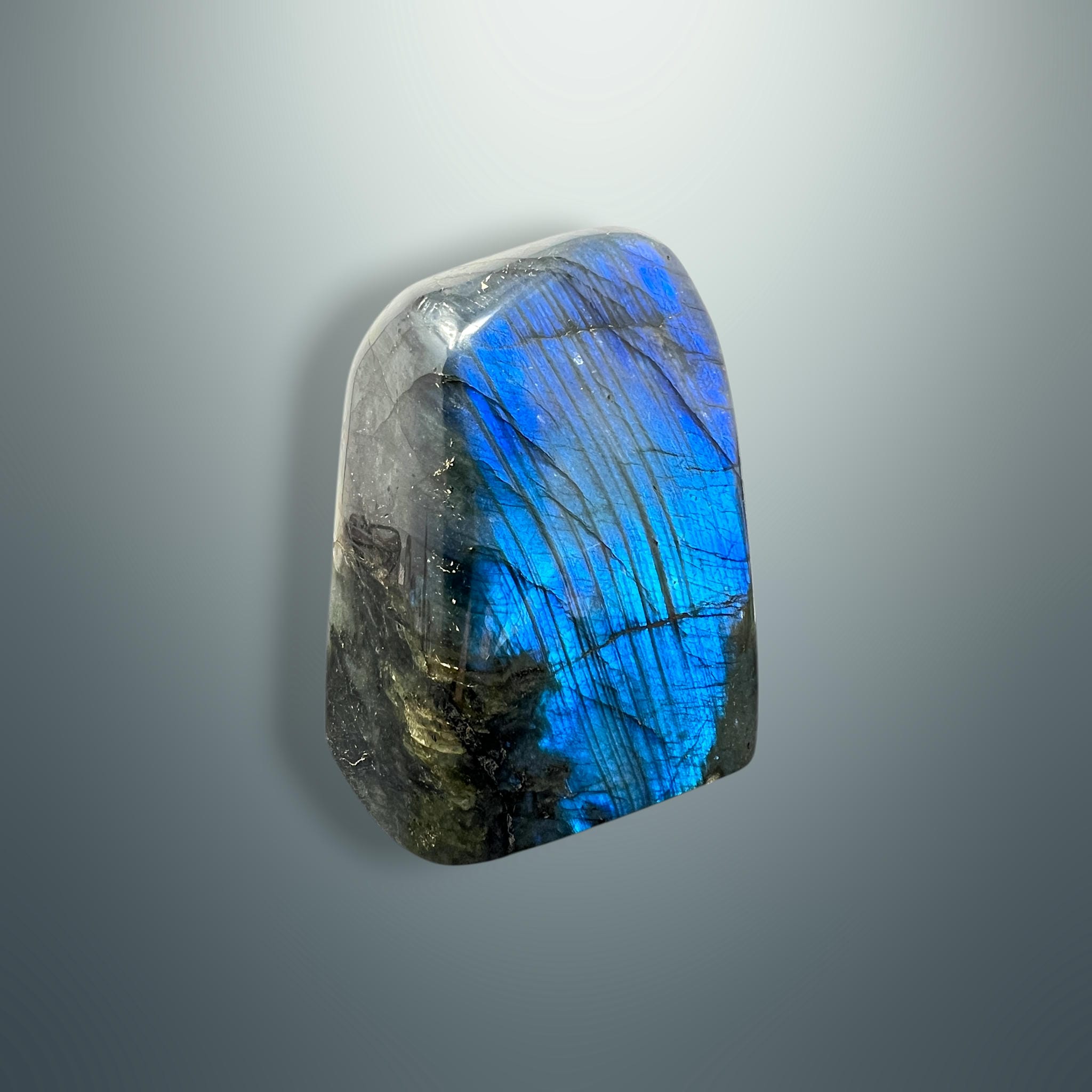 #piezas únicas_labradorita en forma libre 3