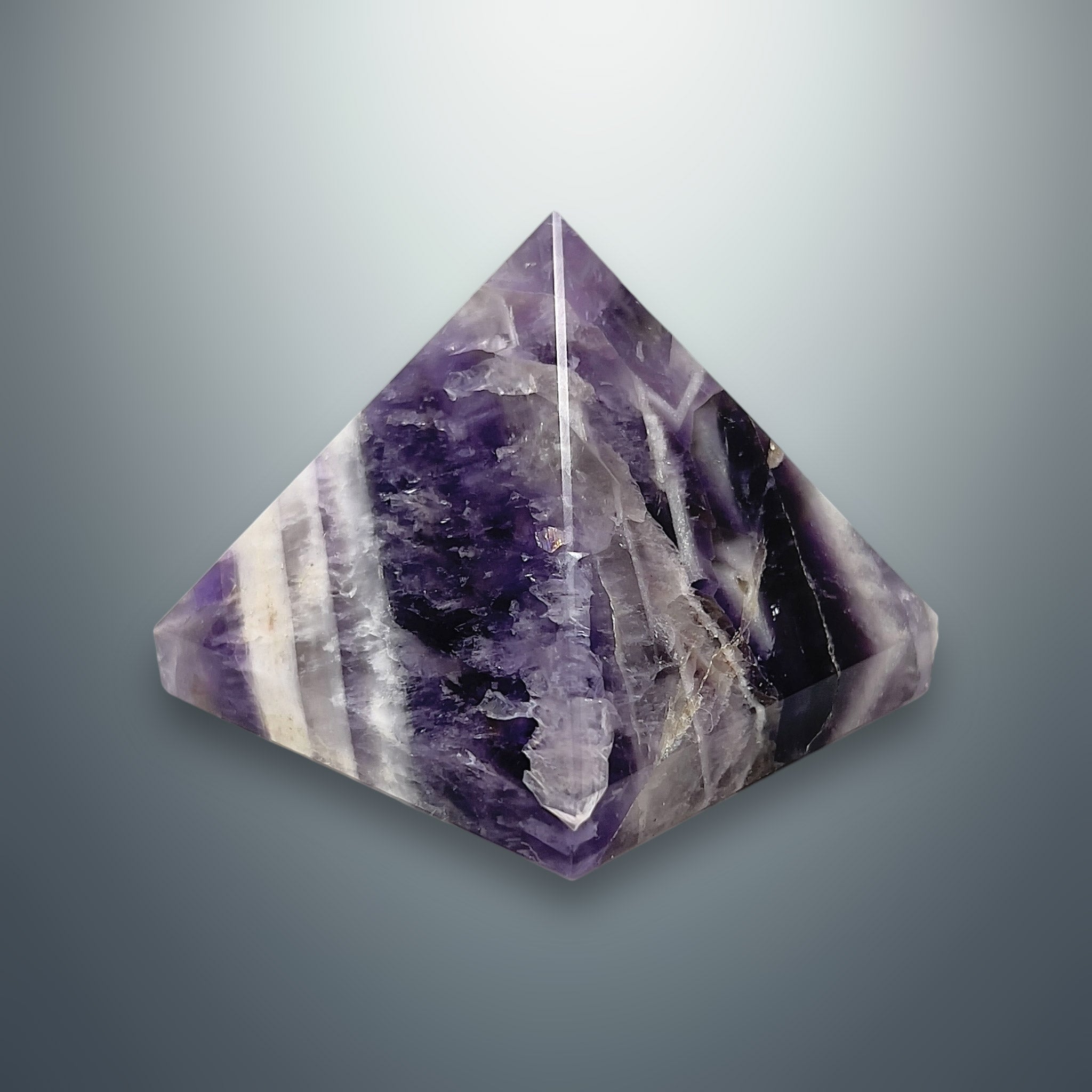 #piezas únicas_pirámide amatista 3