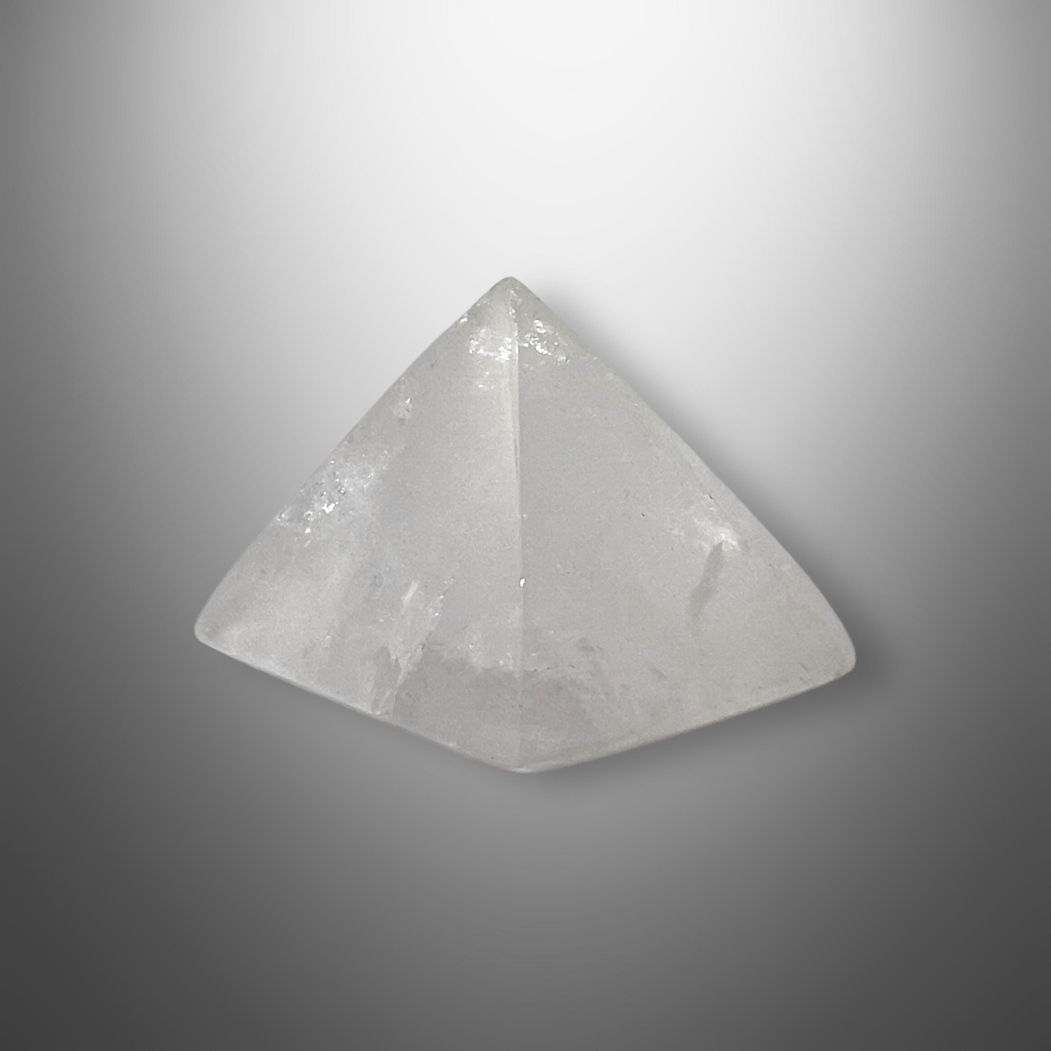 #piezas únicas_pirámide cuarzo 3