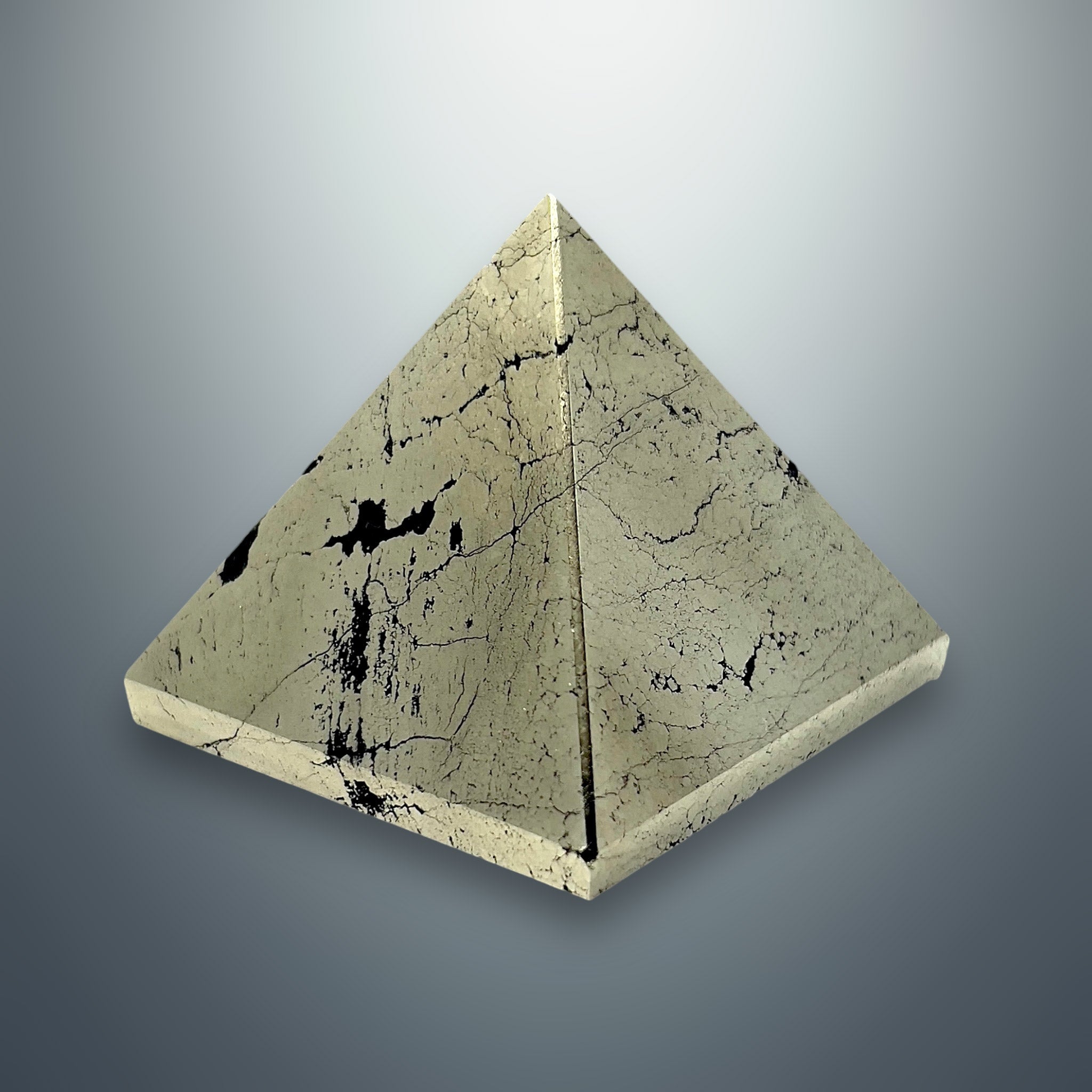 #piezas únicas_pirámide pirita 3
