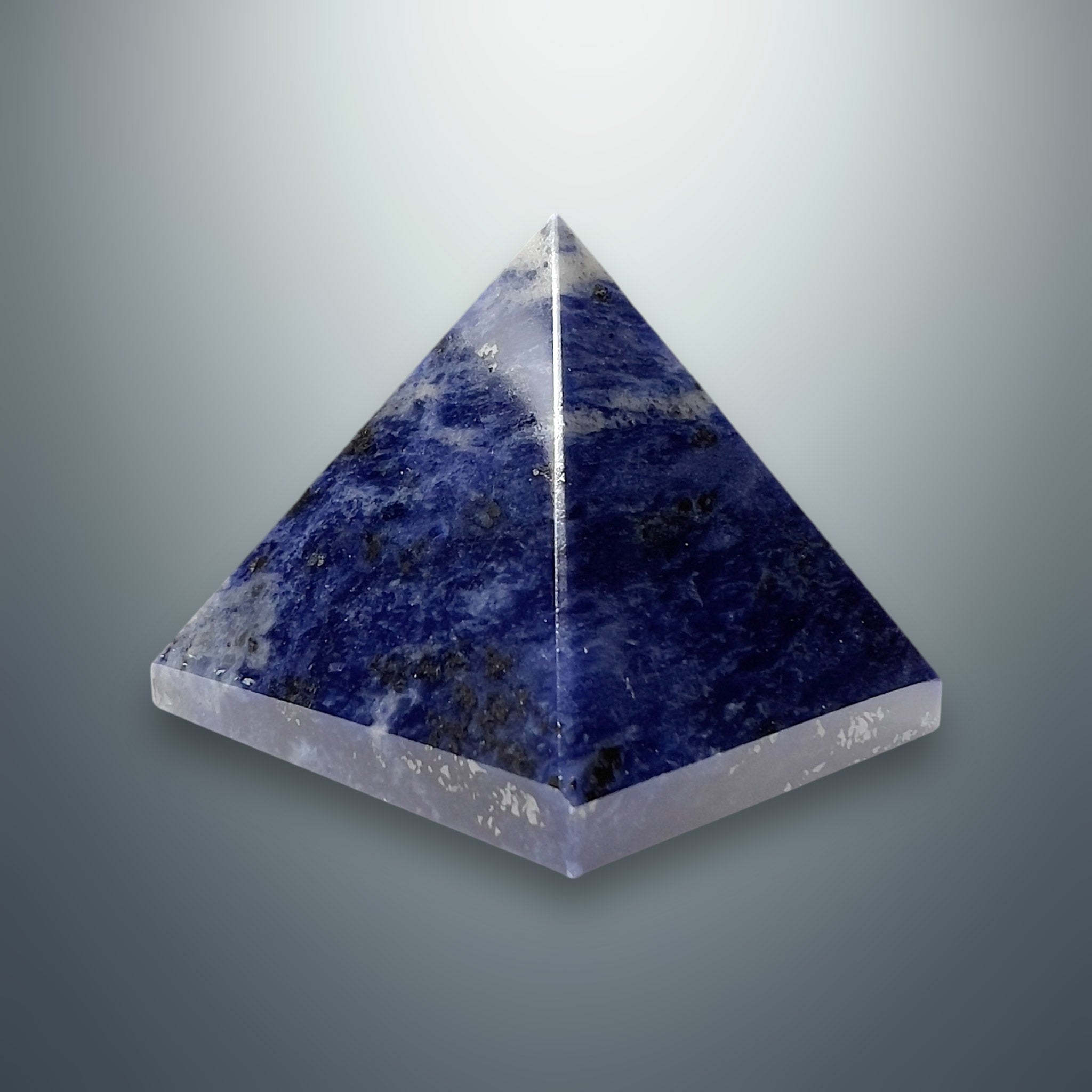 #piezas únicas_pirámide sodalita 3