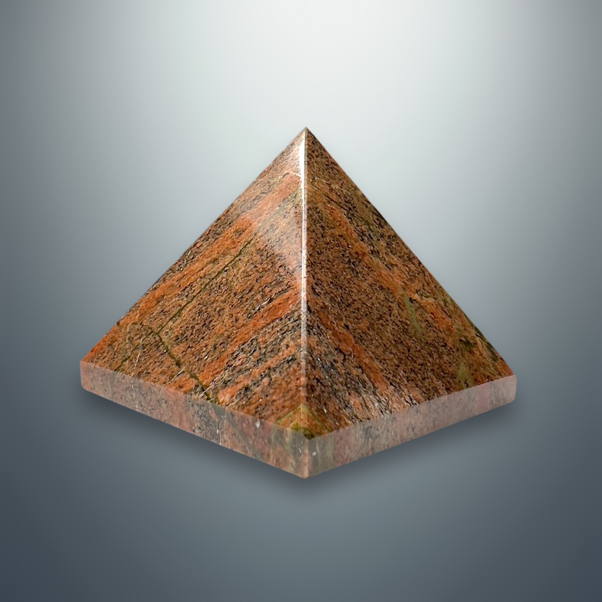 #piezas únicas_pirámide unakita 3