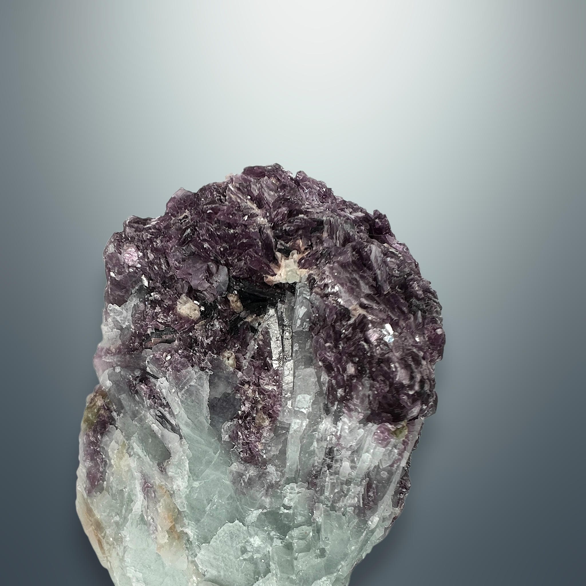 #piezas únicas_lepidolita en matriz de cuarzo 3