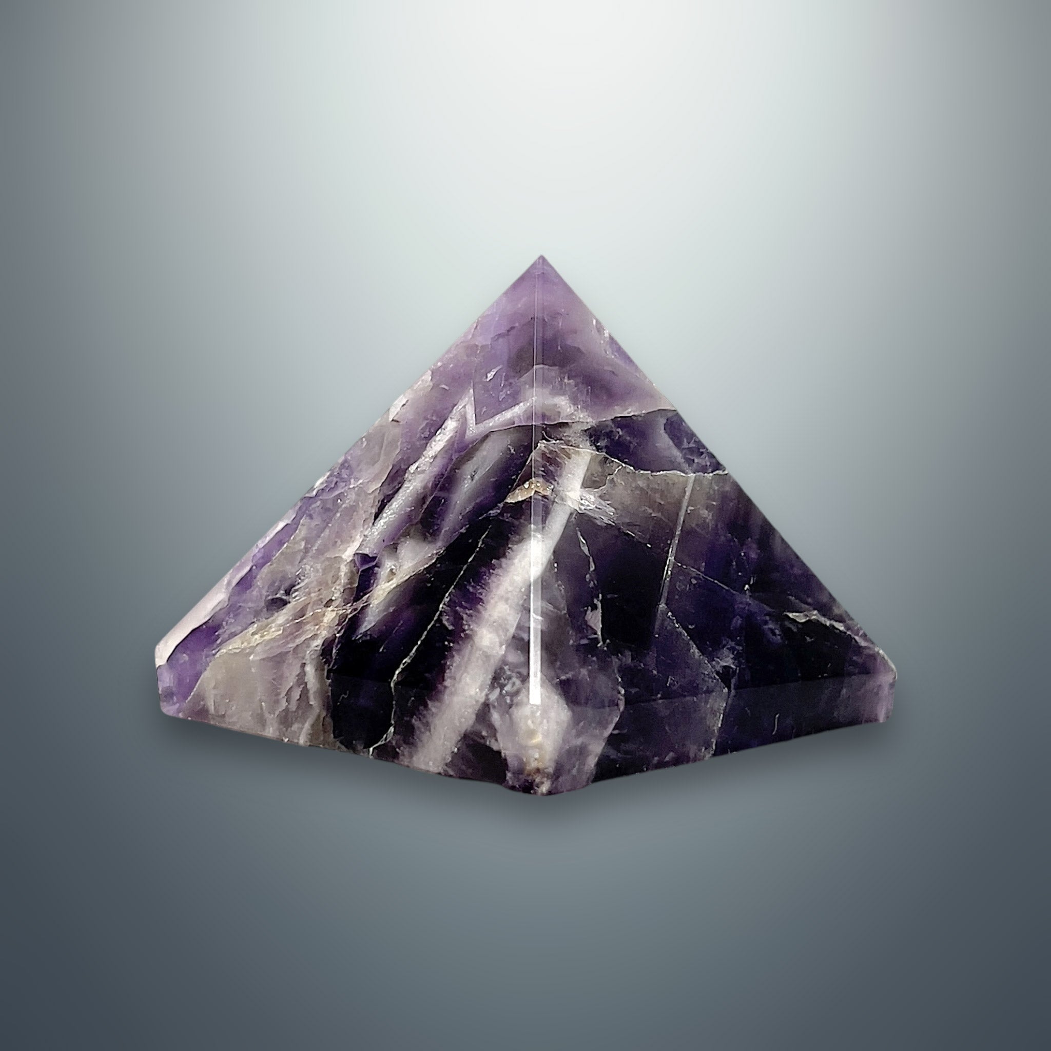#piezas únicas_pirámide amatista 3