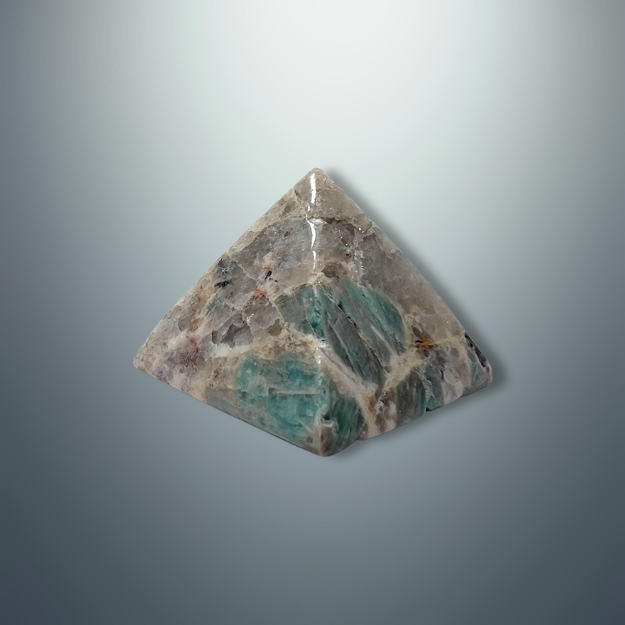 #piezas únicas_pirámide amazonita 4