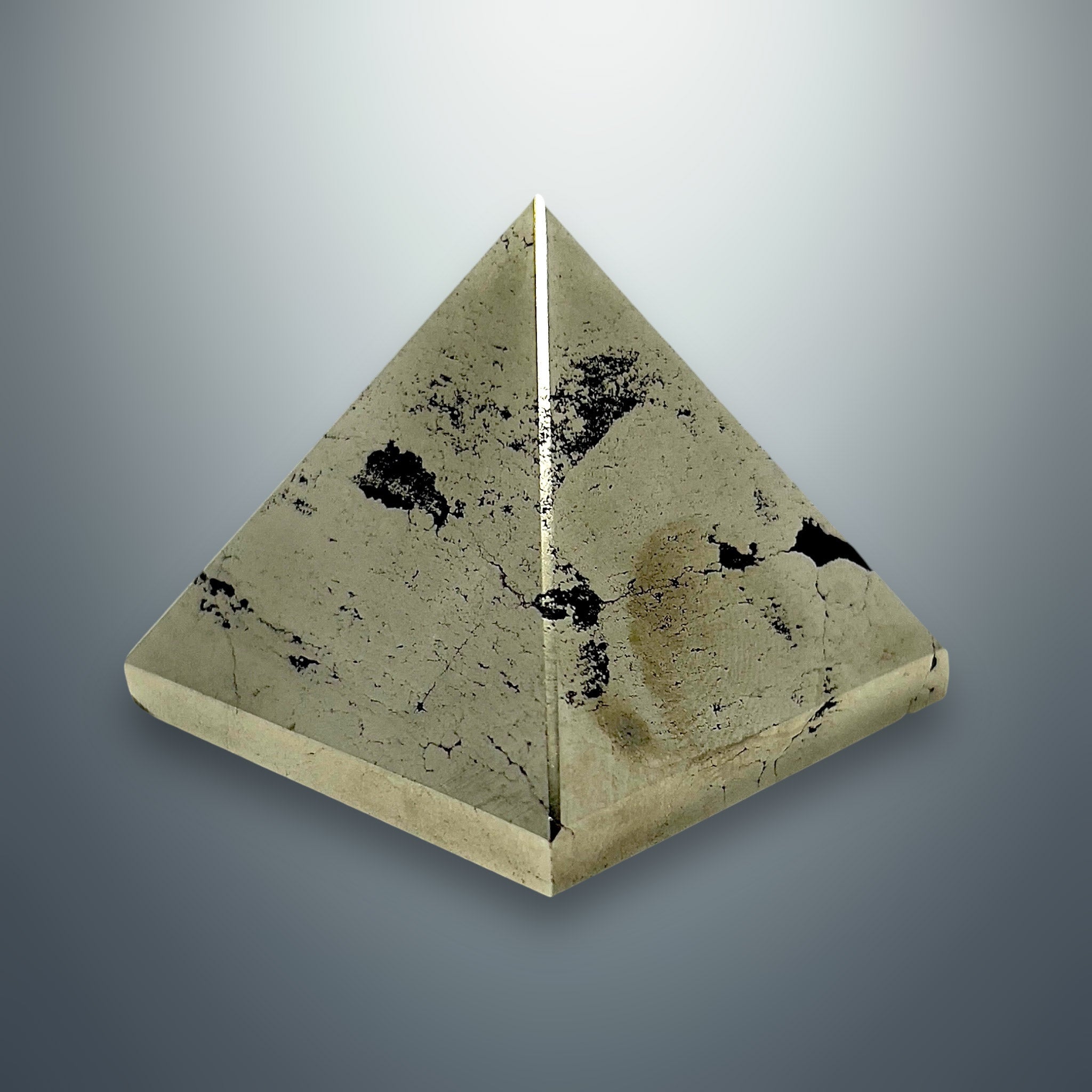 #piezas únicas_pirámide pirita 4