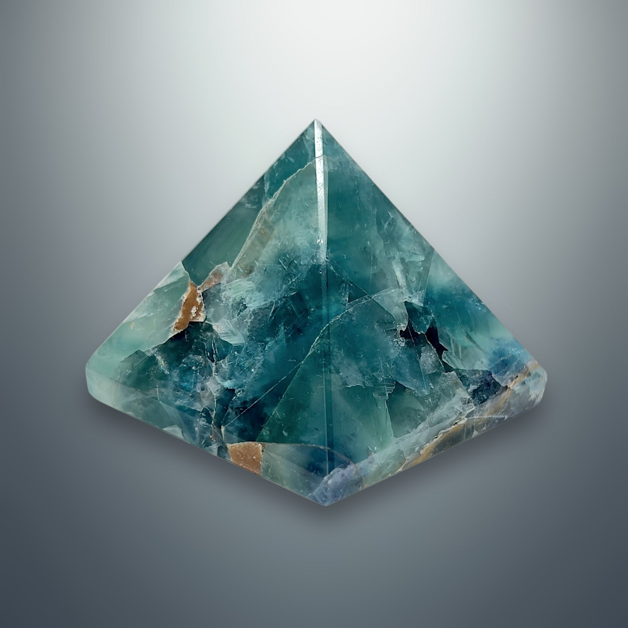 #piezas únicas_pirámide fluorita verde 4