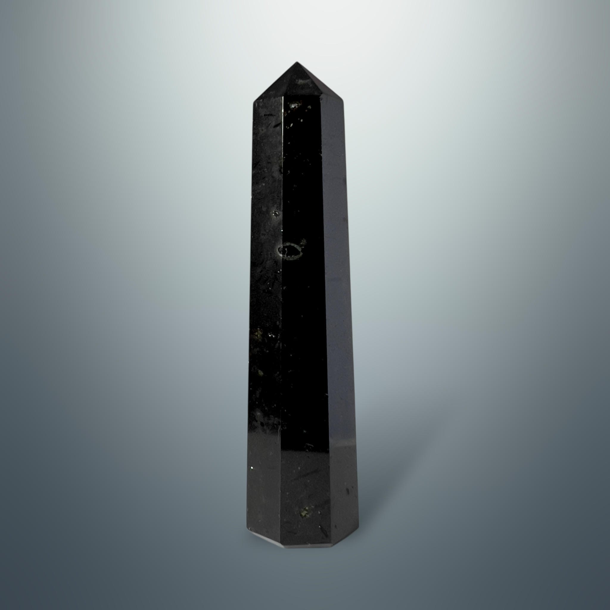 Turmalina Negra en Torre Hexagonal