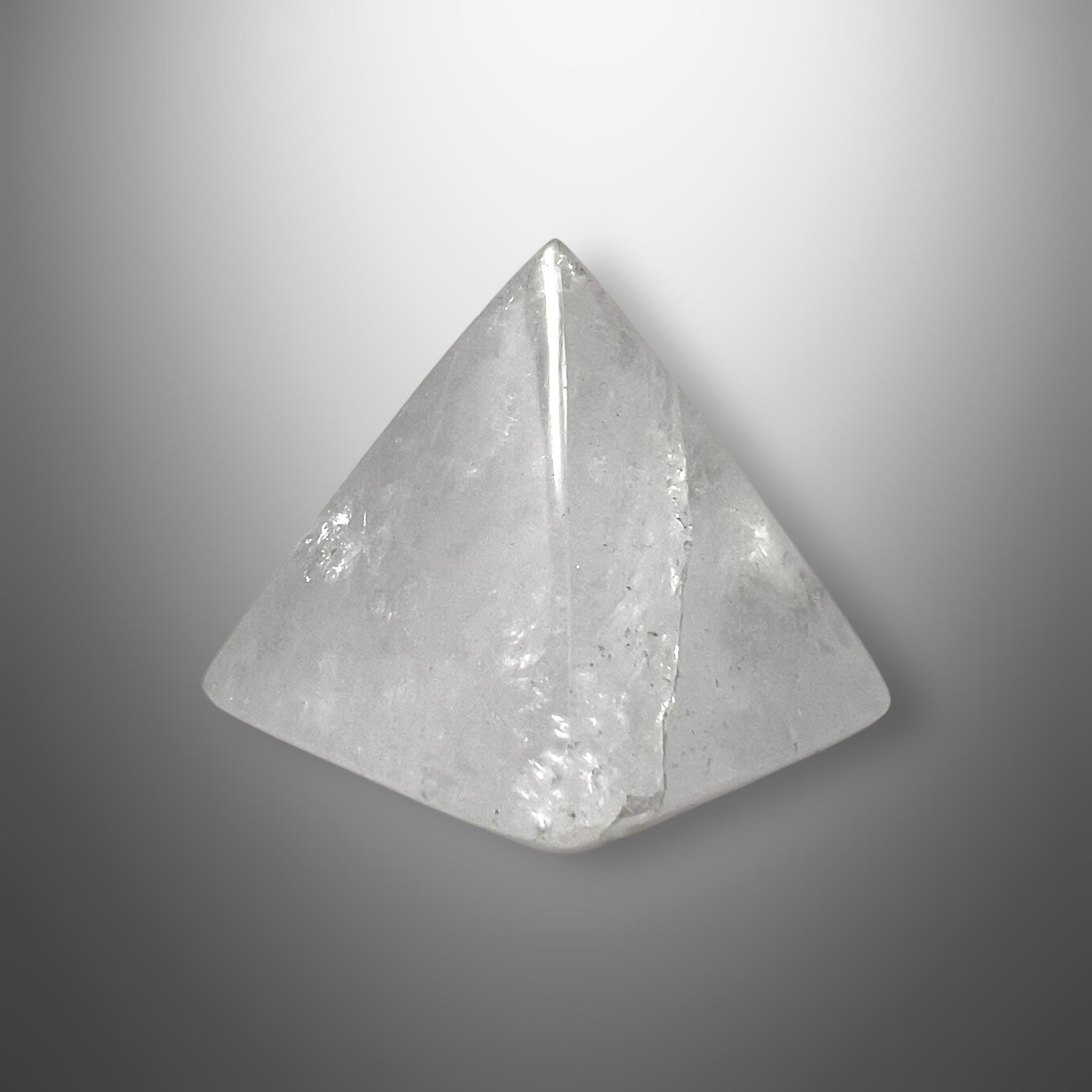 #piezas únicas_pirámide cuarzo 5