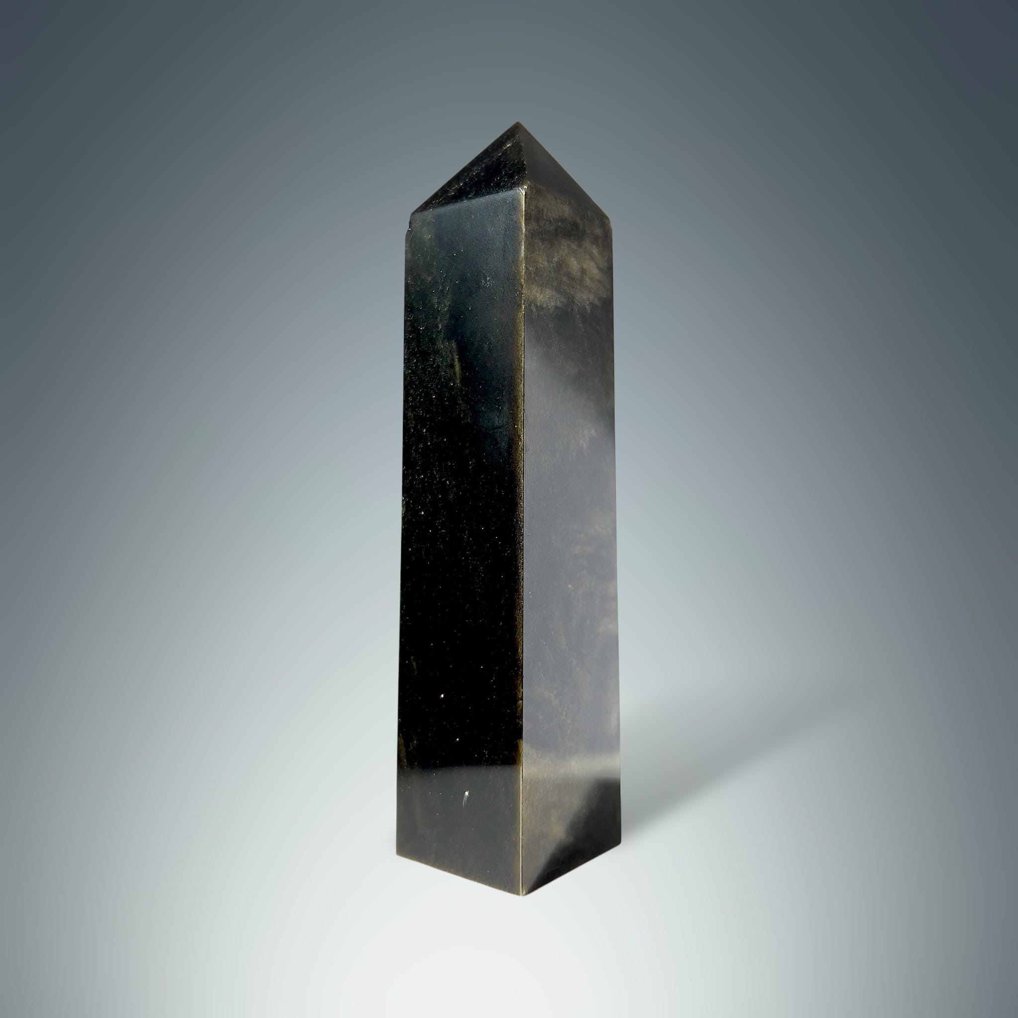 #piezas únicas_torre obsidiana oro 5