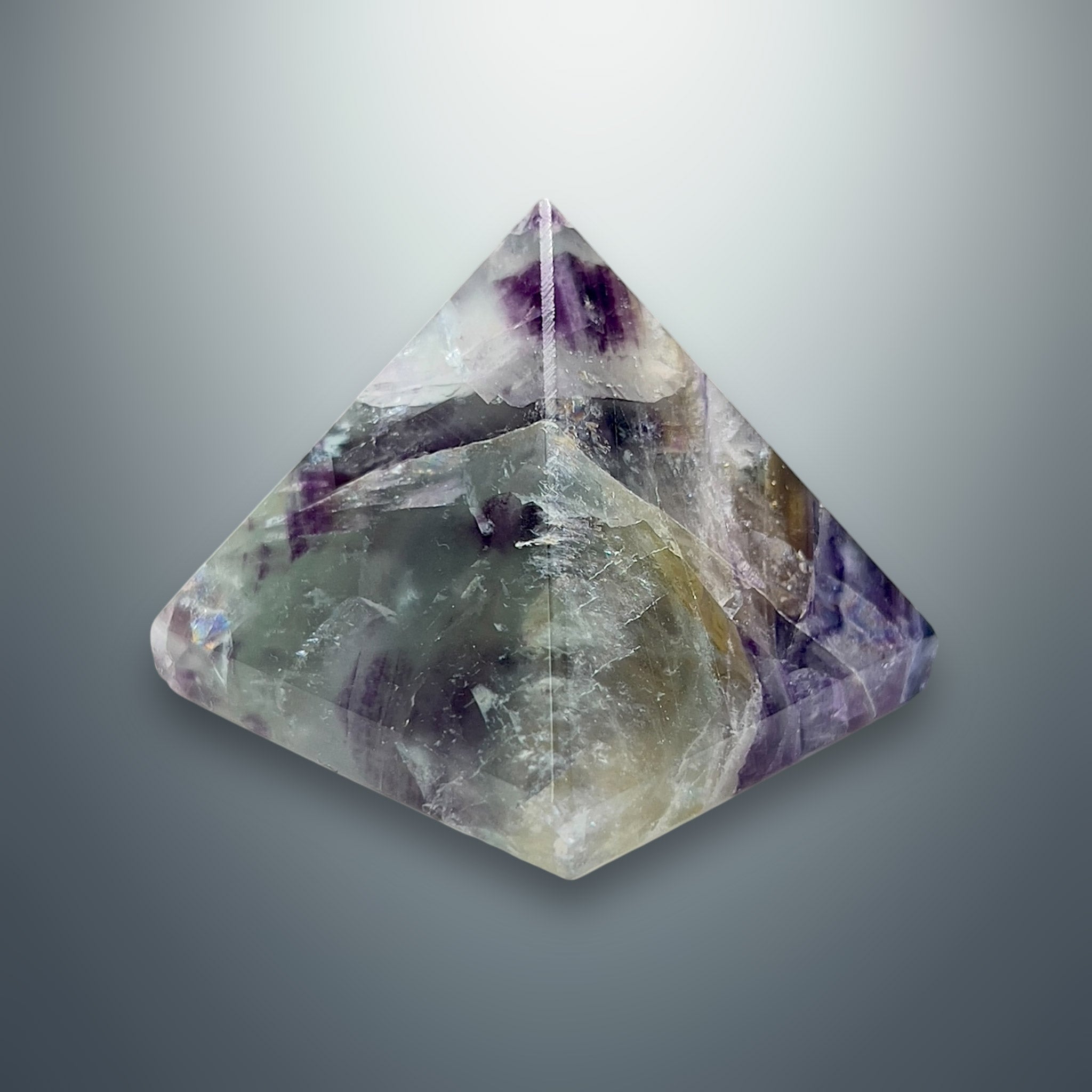 #piezas únicas_pirámide fluorita multicolor 7