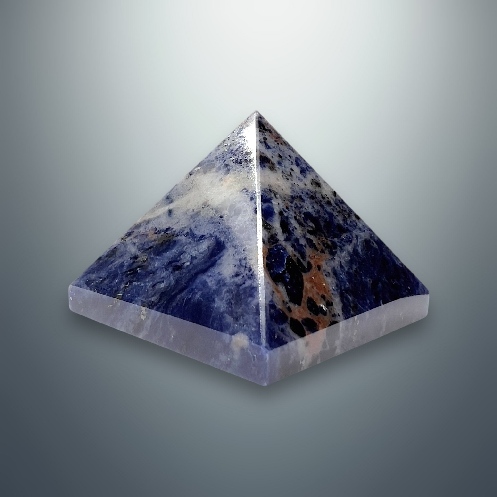 #piezas únicas_pirámide sodalita 7