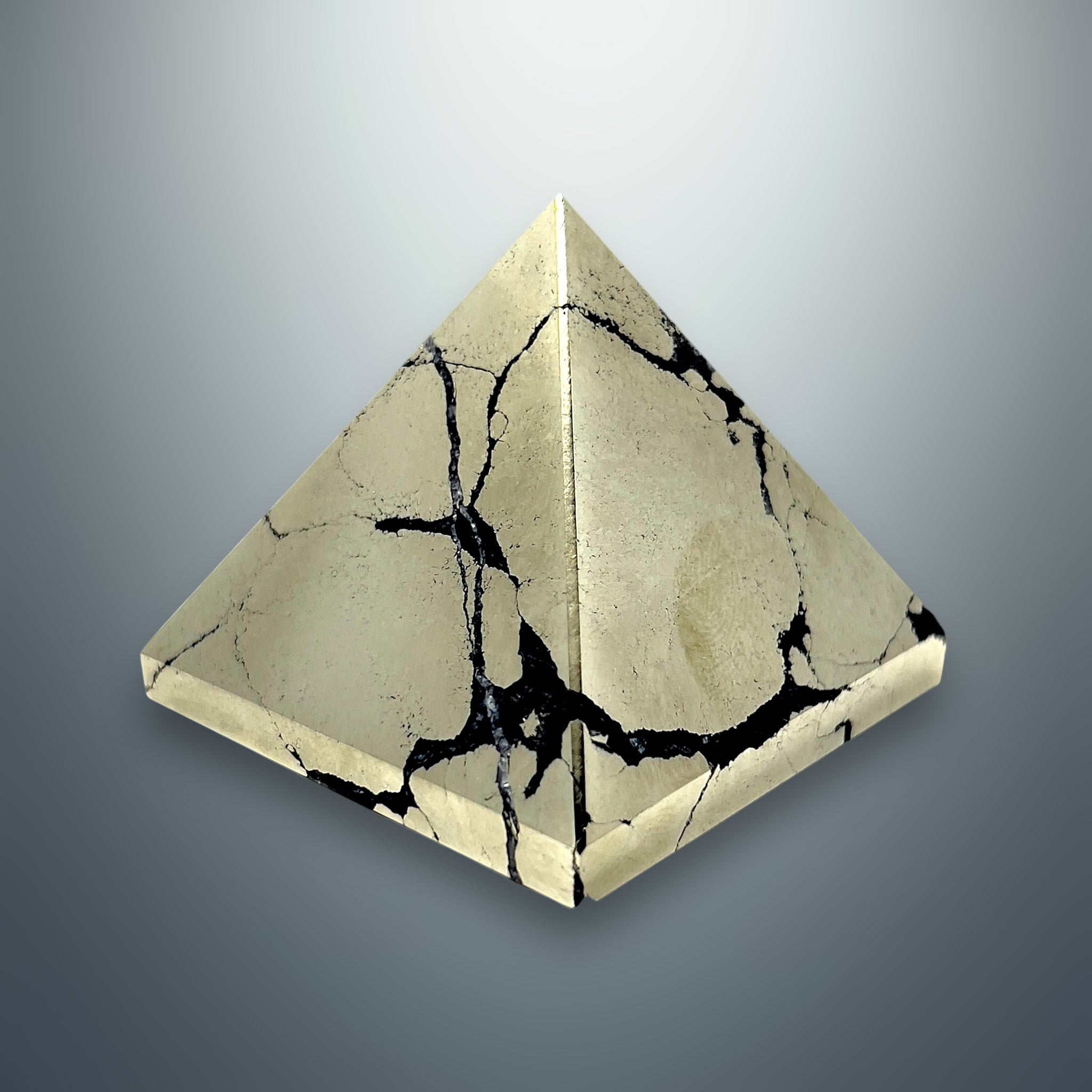 #piezas únicas_pirámide pirita 7