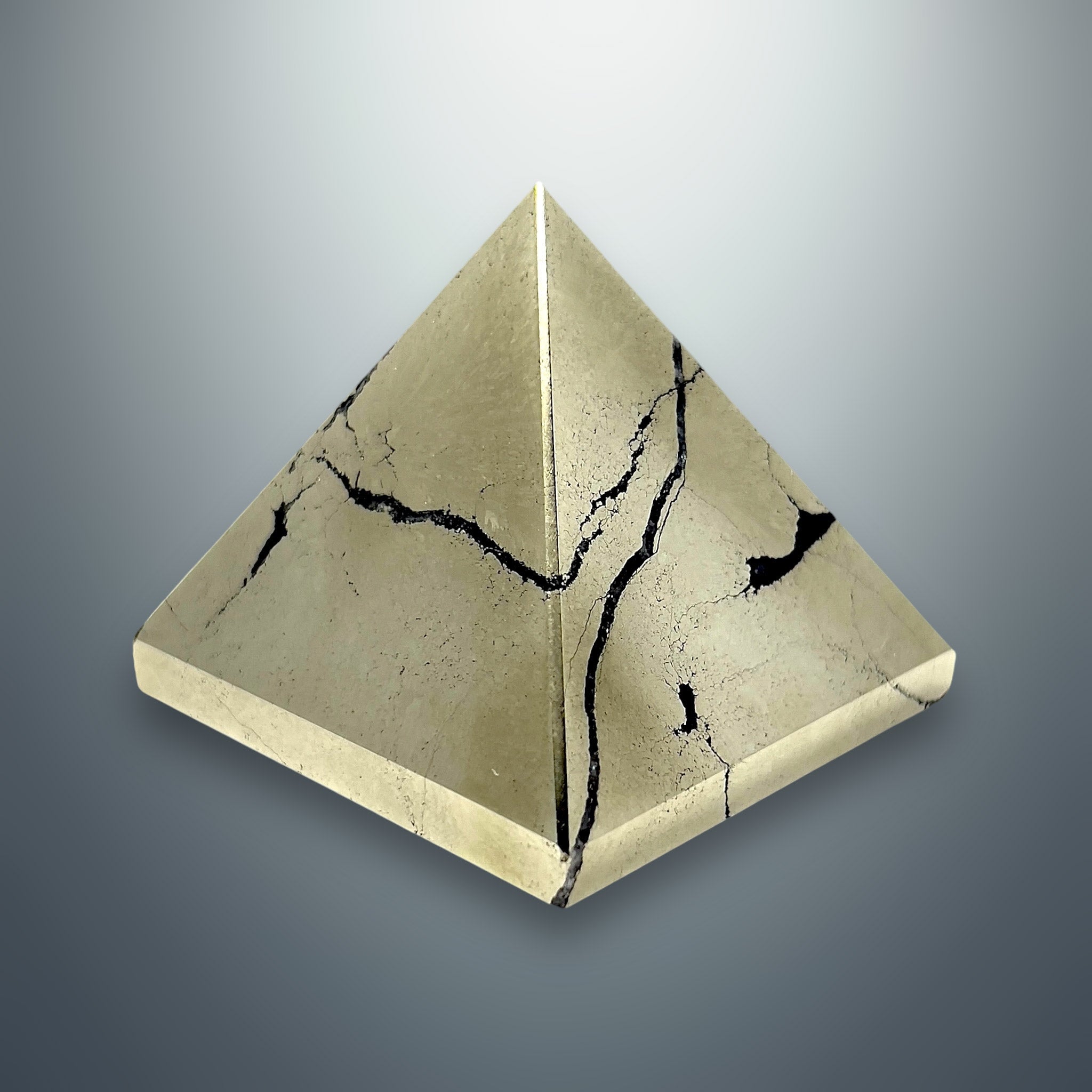 #piezas únicas_pirámide pirita 7