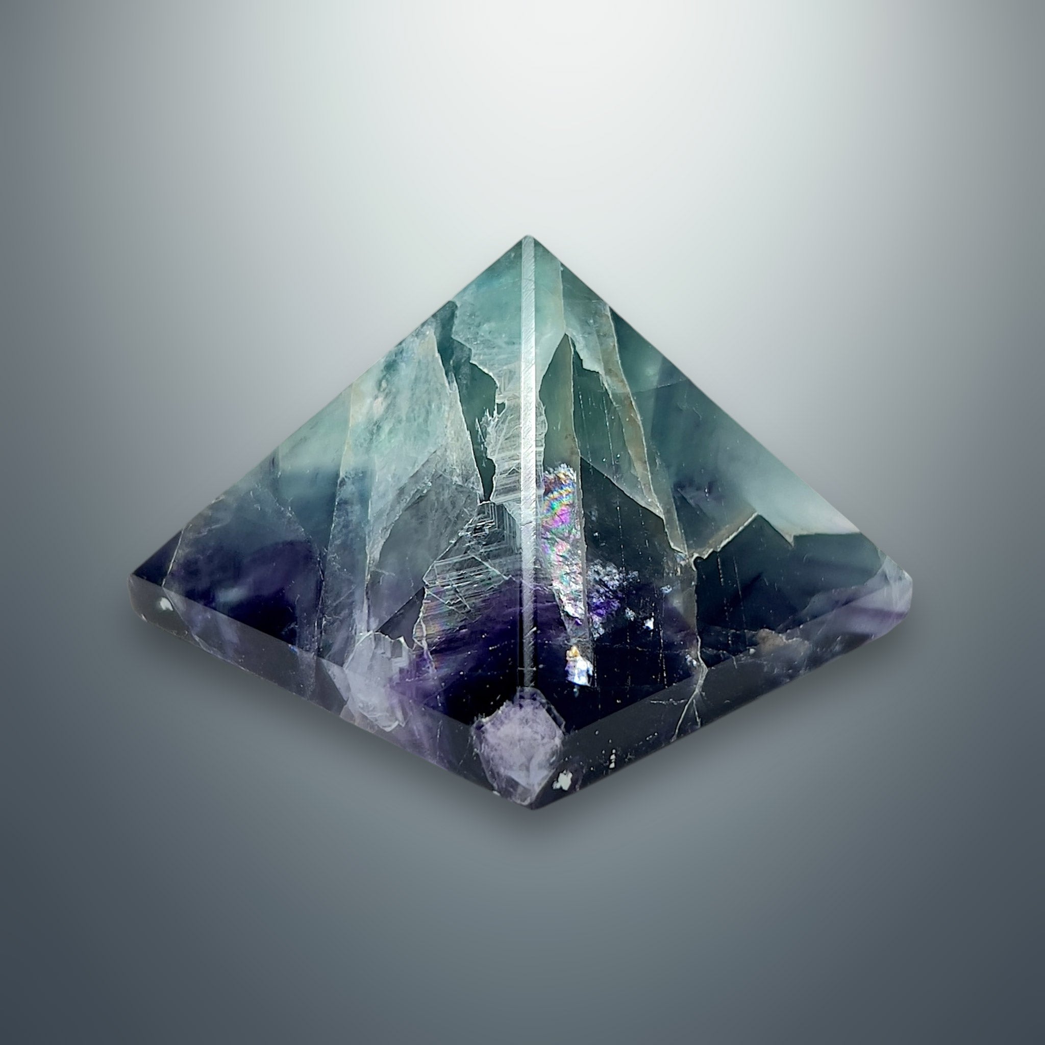 #piezas únicas_pirámide fluorita multicolor 8