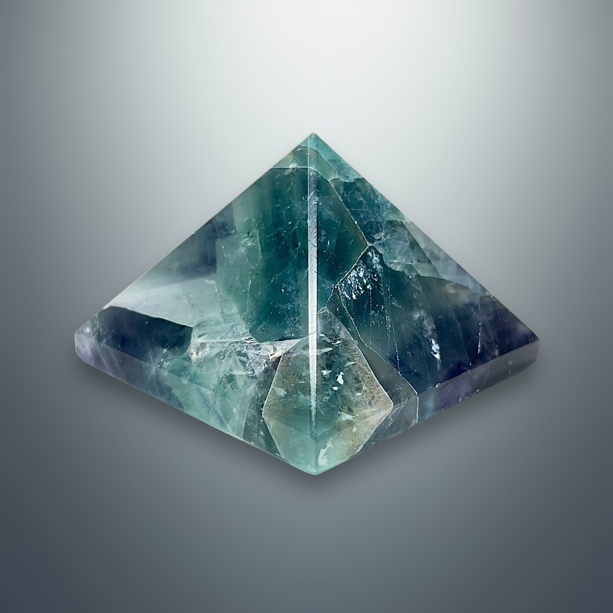 #piezas únicas_pirámide fluorita multicolor 8
