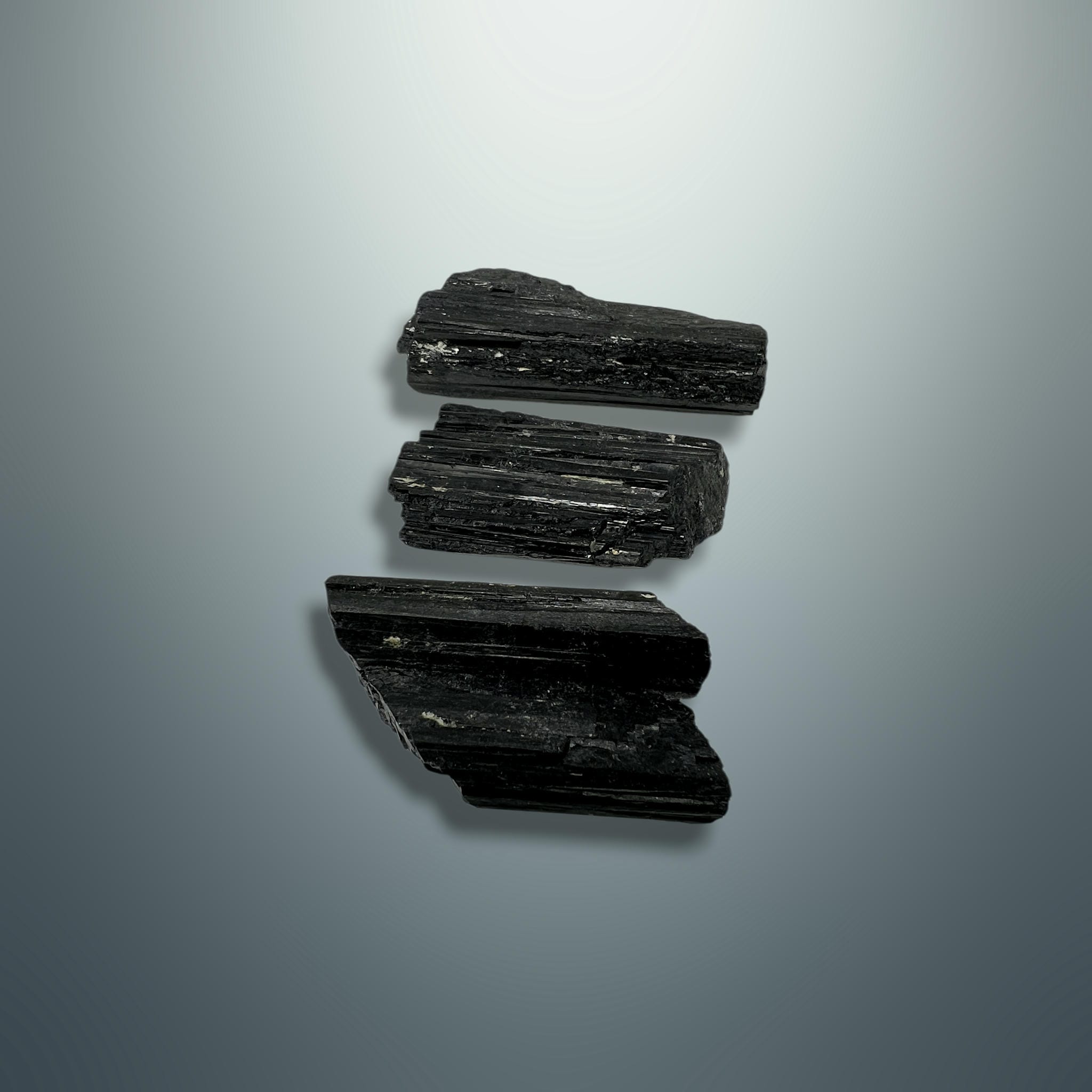 Turmalina Negra en Bruto