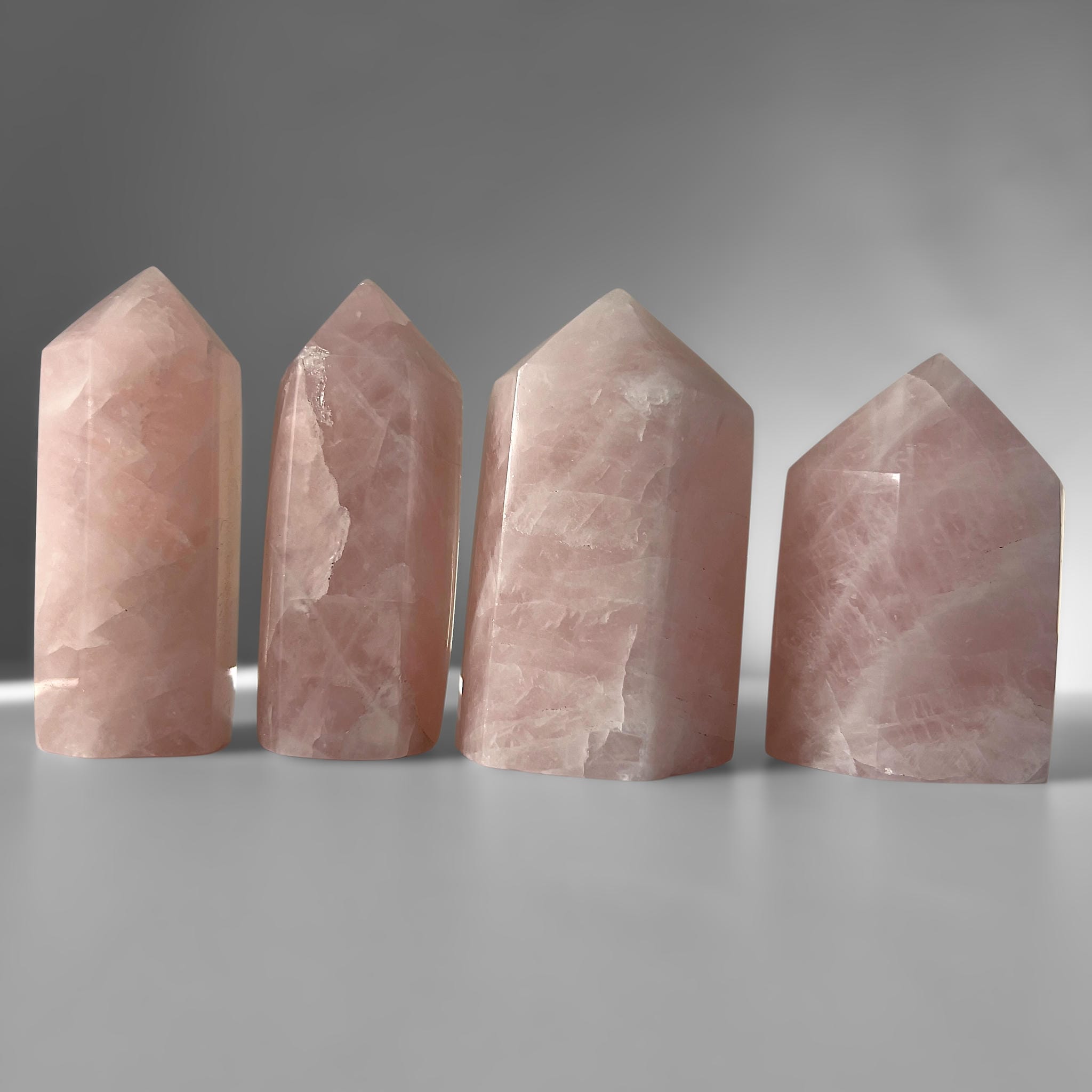 Cuarzo Rosa en Puntas Pulidas Grandes